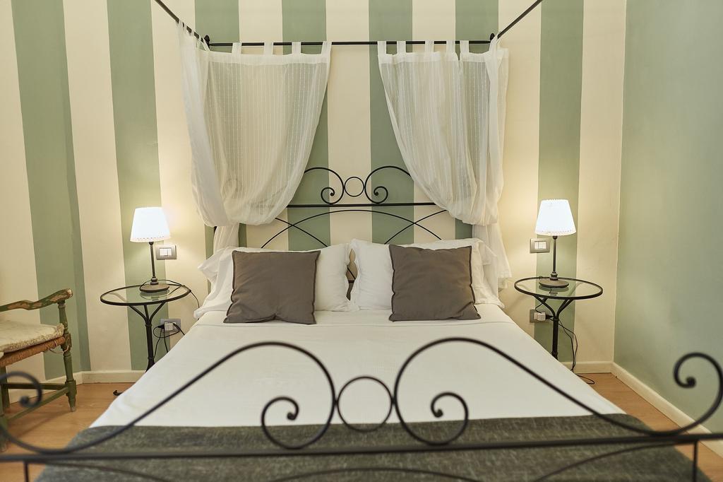 Double Room,437683257:JPEG